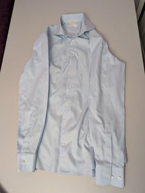 Suitsupply Pale Blue Men's Dress Shirt - Classic Spread Collar